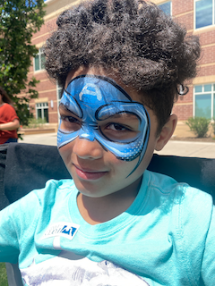 Face painting boy hero
